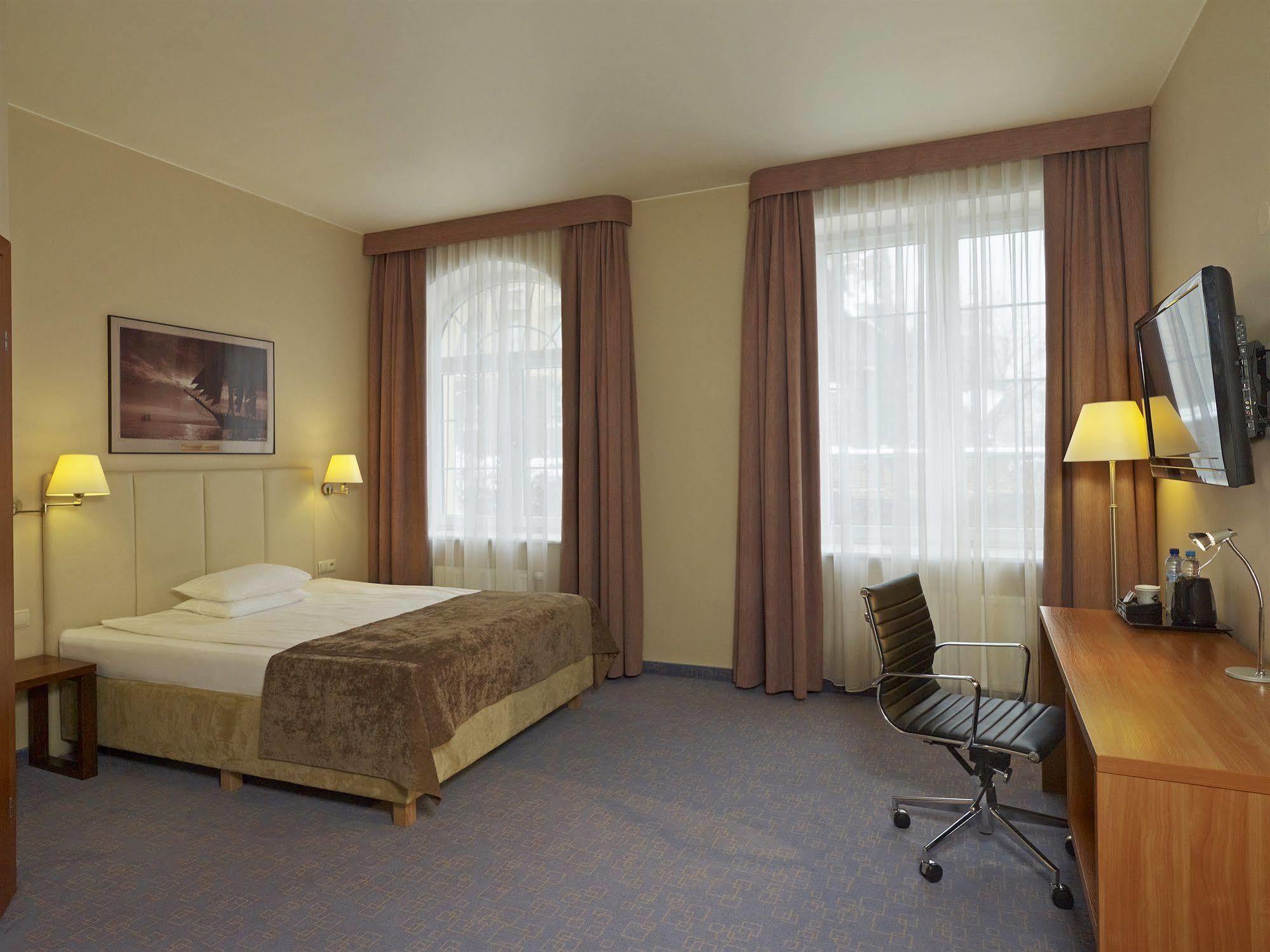Hotel Focus 3*